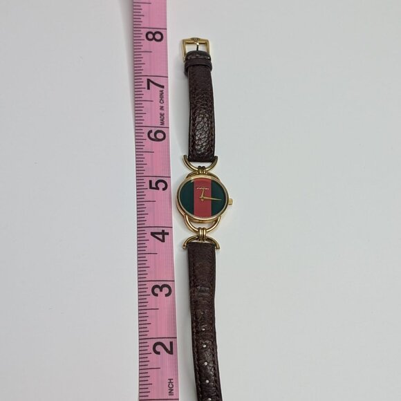 Vintage Gucci Gold Plated Horse Bit Quartz Watch 6000L - Picture 5 of 6